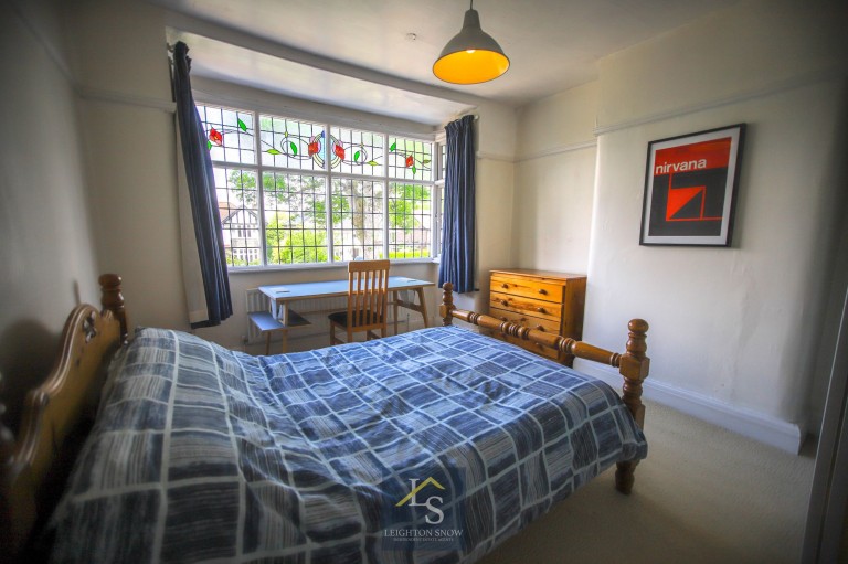 Images for Ladythorn Road, Bramhall, SK7 EAID:425574707 BID:a331354c-8a27-4290-8521-a2425358b7e6