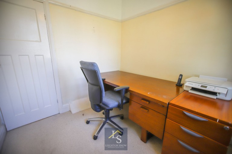 Images for Ladythorn Road, Bramhall, SK7 EAID:425574707 BID:a331354c-8a27-4290-8521-a2425358b7e6