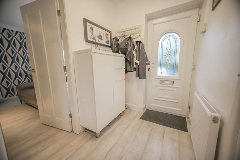 Images for Delfur Road, Bramhall, SK7 EAID:425574707 BID:a331354c-8a27-4290-8521-a2425358b7e6