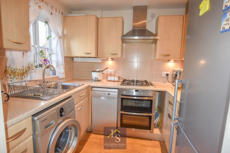 Images for Abbeydale Close, Cheadle Hulme, SK8 EAID:425574707 BID:a331354c-8a27-4290-8521-a2425358b7e6