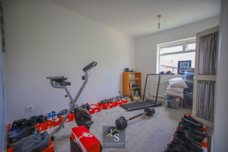 Images for North Park Road, Bramhall, SK7 EAID:425574707 BID:a331354c-8a27-4290-8521-a2425358b7e6