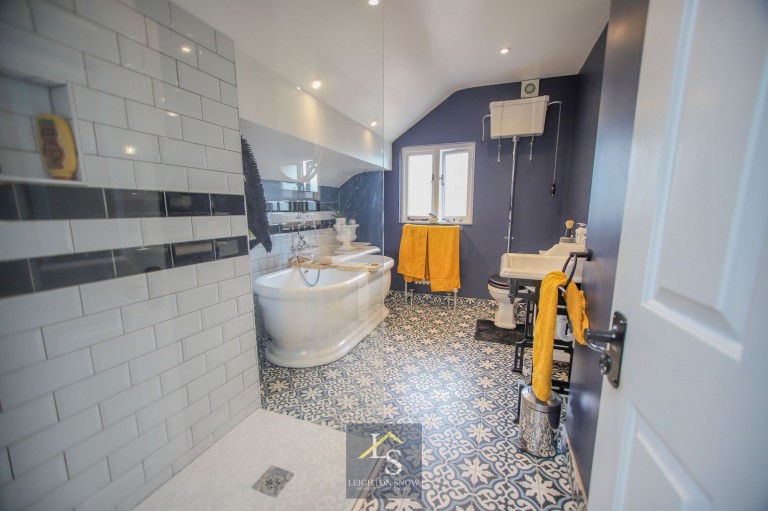 Images for Davenport Park Road, Stockport, SK2 EAID:425574707 BID:a331354c-8a27-4290-8521-a2425358b7e6