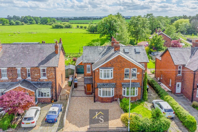 Images for Moor Lane, Woodford, SK7 EAID:425574707 BID:a331354c-8a27-4290-8521-a2425358b7e6