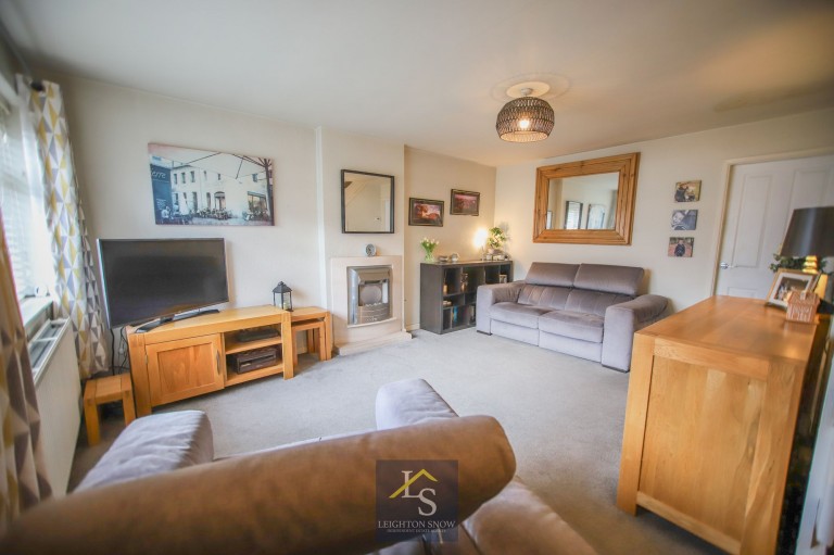 Images for Axminster Walk, Bramhall, SK7 EAID:425574707 BID:a331354c-8a27-4290-8521-a2425358b7e6