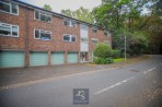 Warren Close, Bramhall, sk7