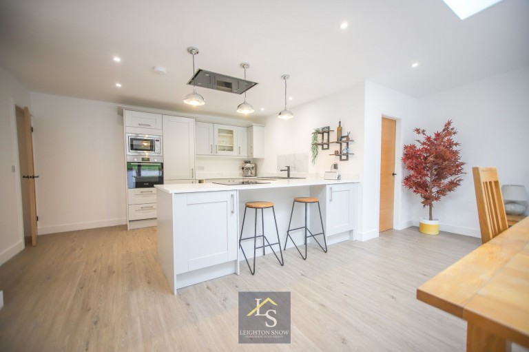 Images for Fir Road, Bramhall, SK7 EAID:425574707 BID:a331354c-8a27-4290-8521-a2425358b7e6