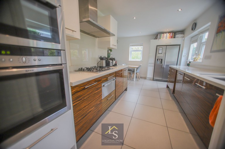 Images for Fir Road, Bramhall, SK7 EAID:425574707 BID:a331354c-8a27-4290-8521-a2425358b7e6