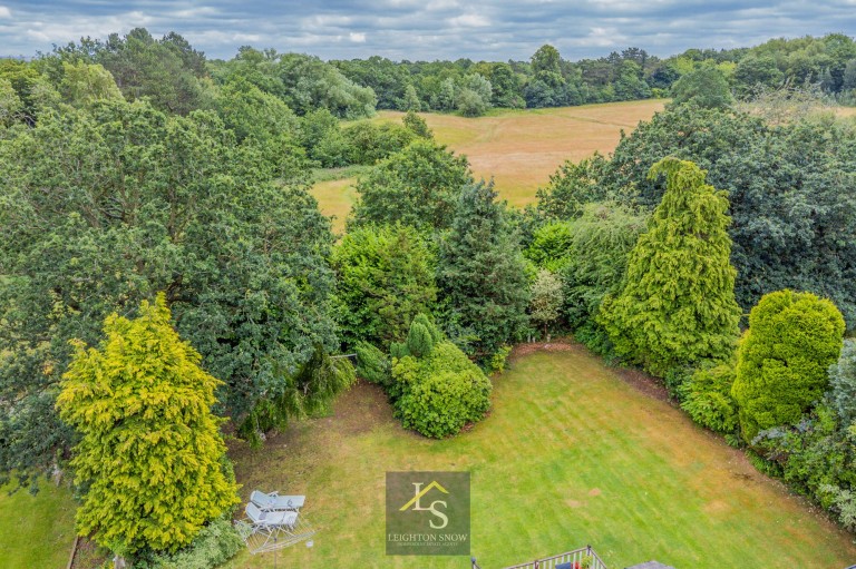Images for Valley Close, Cheadle, SK8 EAID:425574707 BID:a331354c-8a27-4290-8521-a2425358b7e6