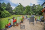 Valley Close, Cheadle, sk8