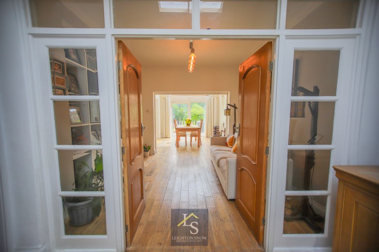 Images for Valley Close, Cheadle, SK8 EAID:425574707 BID:a331354c-8a27-4290-8521-a2425358b7e6