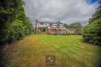 Valley Close, Cheadle, sk8