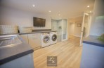 Bramhall Lane South, Bramhall, sk7