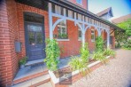Bramhall Lane South, Bramhall, sk7