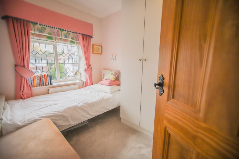 Images for St. Michaels Avenue, Bramhall, SK7 EAID:425574707 BID:a331354c-8a27-4290-8521-a2425358b7e6