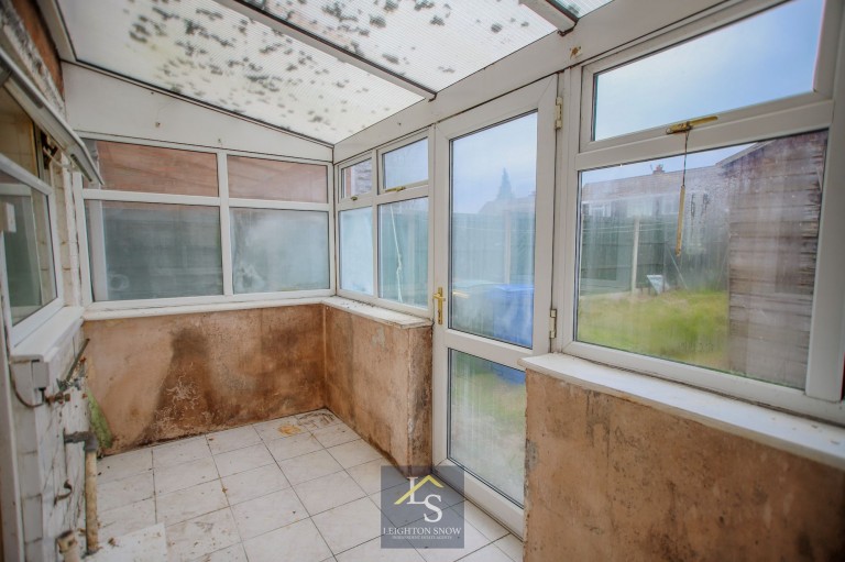 Images for Seal Road, Bramhall, SK7 EAID:425574707 BID:a331354c-8a27-4290-8521-a2425358b7e6