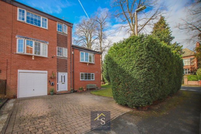 Beech Mews, Davenport Park, sk2