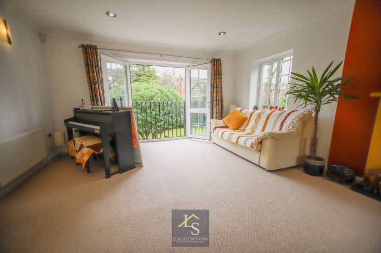 Images for Beech Mews, Davenport Park, SK2 EAID:425574707 BID:a331354c-8a27-4290-8521-a2425358b7e6