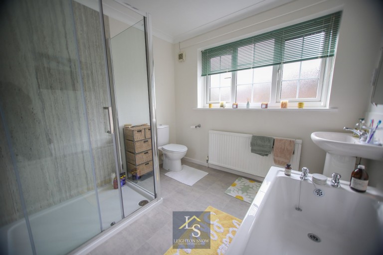 Images for Beech Mews, Davenport Park, SK2 EAID:425574707 BID:a331354c-8a27-4290-8521-a2425358b7e6