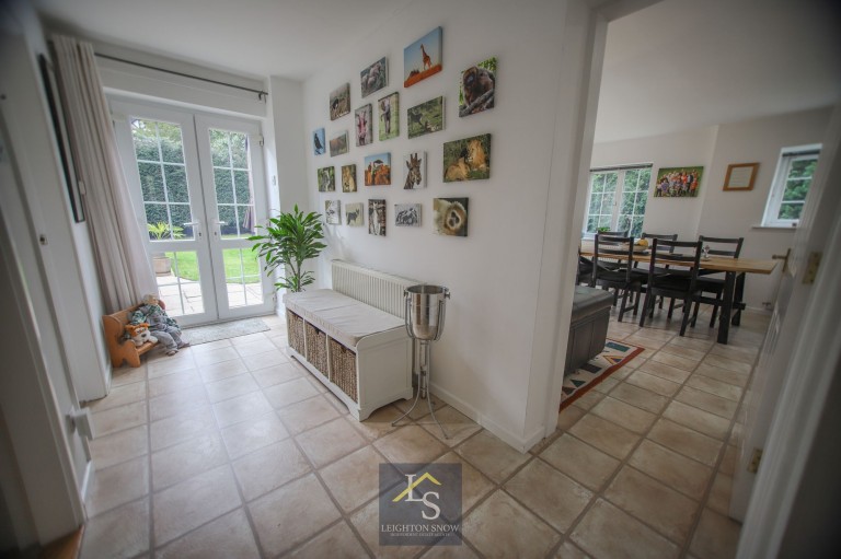 Images for Beech Mews, Davenport Park, SK2 EAID:425574707 BID:a331354c-8a27-4290-8521-a2425358b7e6