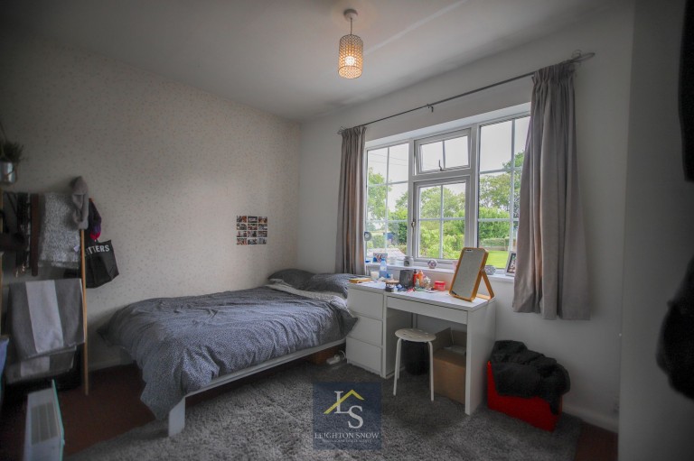 Images for King Street, Woodford, SK7 EAID:425574707 BID:a331354c-8a27-4290-8521-a2425358b7e6