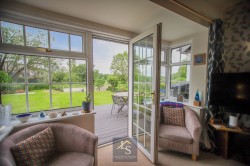 Images for King Street, Woodford, SK7