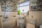 Thorn Grove, Cheadle Hulme, sk8