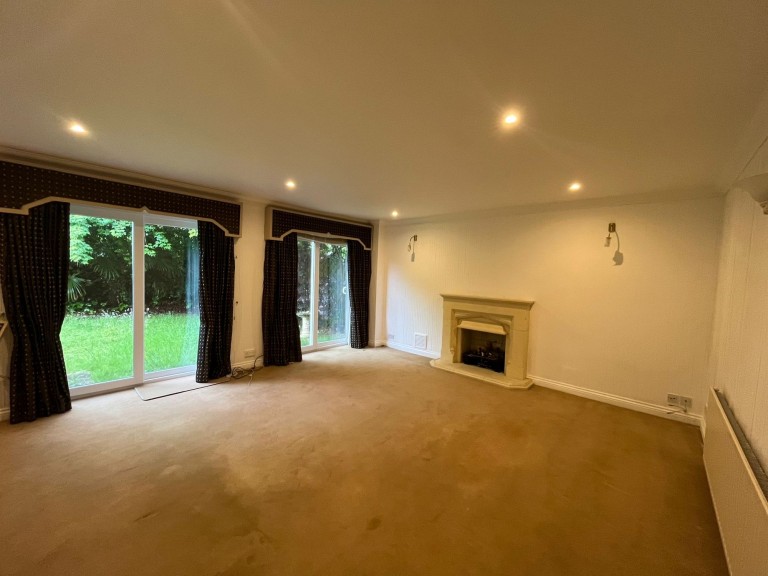 Images for Virginia Chase, Cheadle Hulme, SK8 EAID:425574707 BID:4e9803c7-4032-406b-90d5-01d6ebc98bcc
