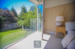 Robins Close, Bramhall, sk7