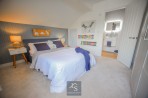 Robins Close, Bramhall, sk7
