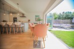 Robins Close, Bramhall, sk7