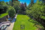 Robins Close, Bramhall, sk7