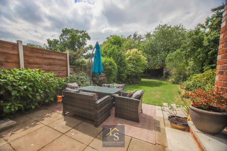 Images for Woodfield Road, Cheadle Hulme, SK8 EAID:425574707 BID:a331354c-8a27-4290-8521-a2425358b7e6