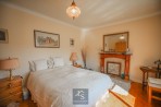 Lawton Avenue, Bramhall, sk7