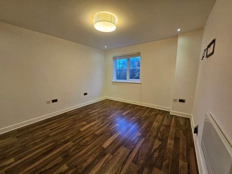 Images for Hall Lane, Manchester, M23 EAID:425574707 BID:4e9803c7-4032-406b-90d5-01d6ebc98bcc