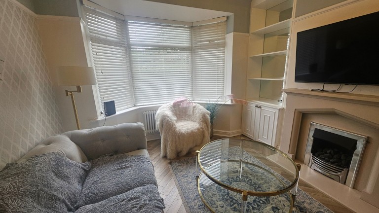 Images for The Crescent, Stockport, SK3 EAID:425574707 BID:4e9803c7-4032-406b-90d5-01d6ebc98bcc