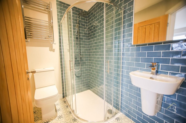 Images for Eskdale Avenue, Bramhall, SK7 EAID:425574707 BID:a331354c-8a27-4290-8521-a2425358b7e6