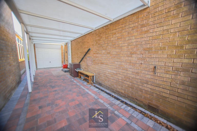 Images for Dairyground Road, Bramhall, SK7 EAID:425574707 BID:a331354c-8a27-4290-8521-a2425358b7e6