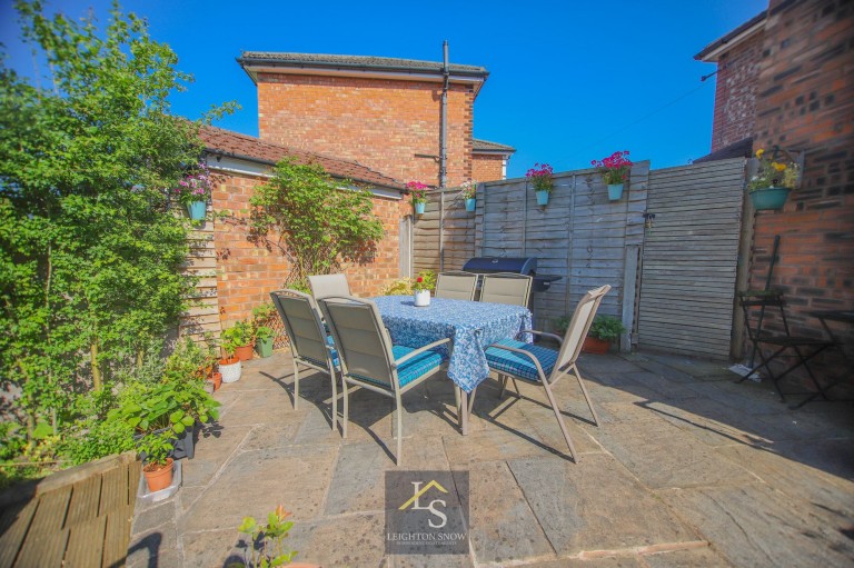 Images for Norwood Avenue, Bramhall, SK7 EAID:425574707 BID:a331354c-8a27-4290-8521-a2425358b7e6