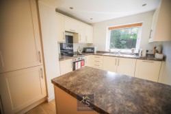 Images for Glastonbury Avenue, Cheadle Hulme, SK8
