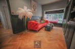 Hall Road, Bramhall, sk7