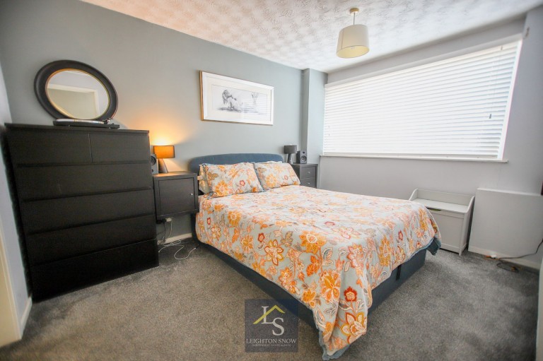 Images for Newquay Drive, Bramhall, SK7 EAID:425574707 BID:a331354c-8a27-4290-8521-a2425358b7e6