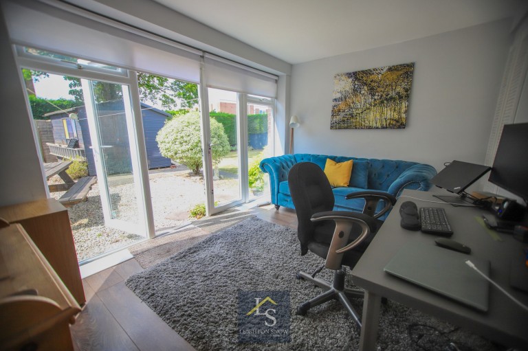 Images for Newquay Drive, Bramhall, SK7 EAID:425574707 BID:a331354c-8a27-4290-8521-a2425358b7e6