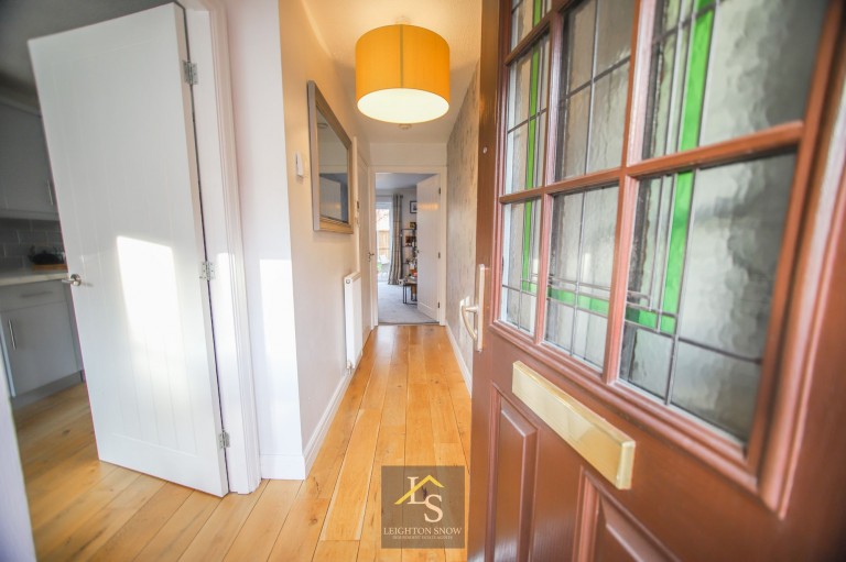 Images for Abbeydale Close, Cheadle Hulme, SK8 EAID:425574707 BID:a331354c-8a27-4290-8521-a2425358b7e6