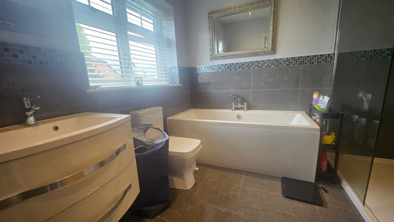 Images for Cheadle Road, Cheadle Hulme, SK8 EAID:425574707 BID:4e9803c7-4032-406b-90d5-01d6ebc98bcc