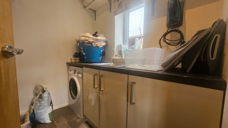 Images for Cheadle Road, Cheadle Hulme, SK8 EAID:425574707 BID:4e9803c7-4032-406b-90d5-01d6ebc98bcc
