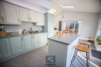 Victoria Avenue, Cheadle Hulme, sk8