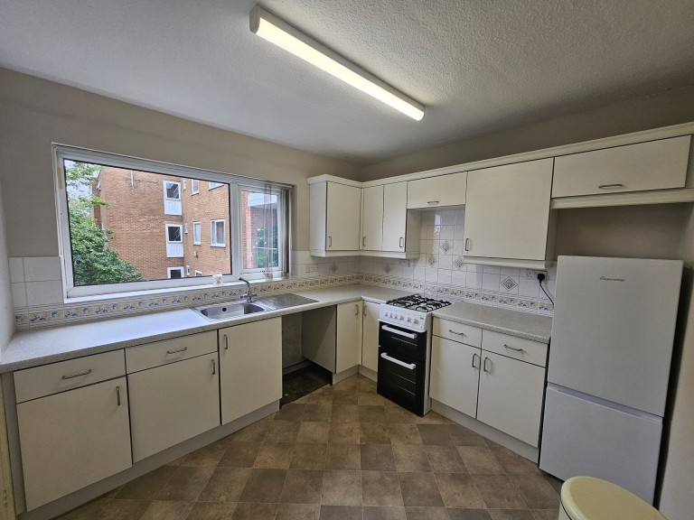 Images for Dairyground Road, Bramhall, SK7 EAID:425574707 BID:4e9803c7-4032-406b-90d5-01d6ebc98bcc