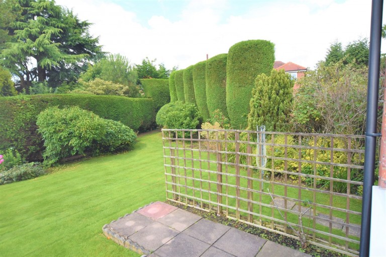 Images for Boston Close, Bramhall, SK7 EAID:425574707 BID:4e9803c7-4032-406b-90d5-01d6ebc98bcc