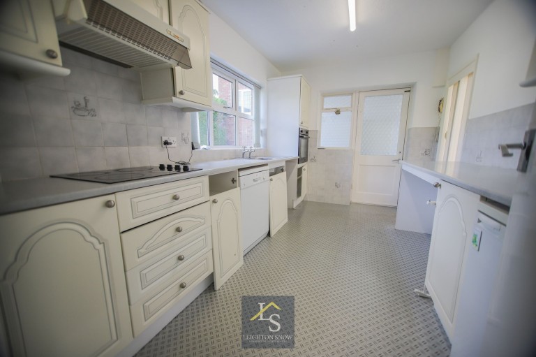 Images for Boston Close, Bramhall, SK7 EAID:425574707 BID:4e9803c7-4032-406b-90d5-01d6ebc98bcc